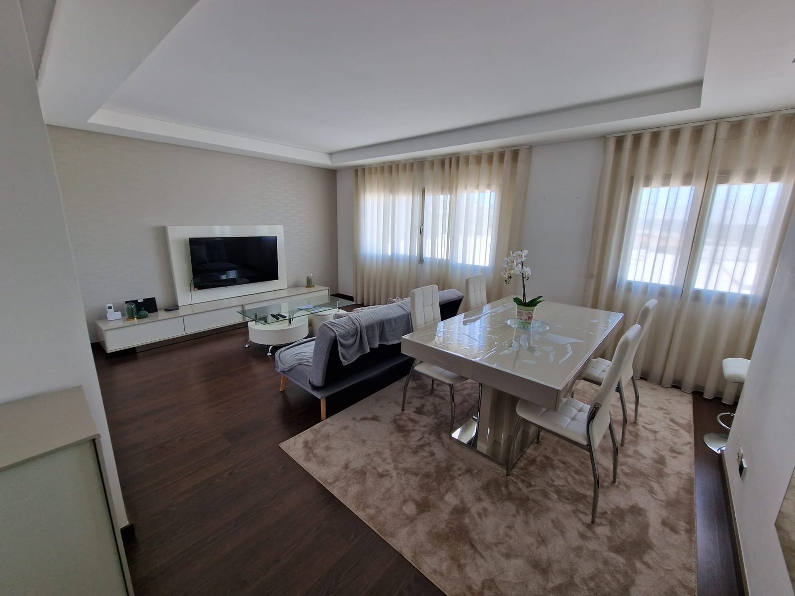Apartamento T1 mobilado no Jardim da Amoreira